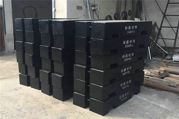 烏魯木齊2噸鑄鐵標(biāo)準(zhǔn)砝碼