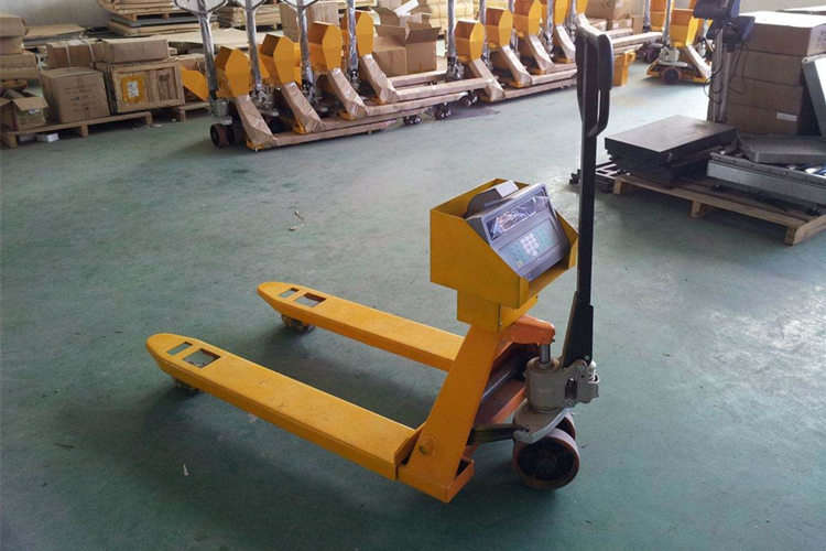 液壓電子叉車秤操作注意事項(xiàng)