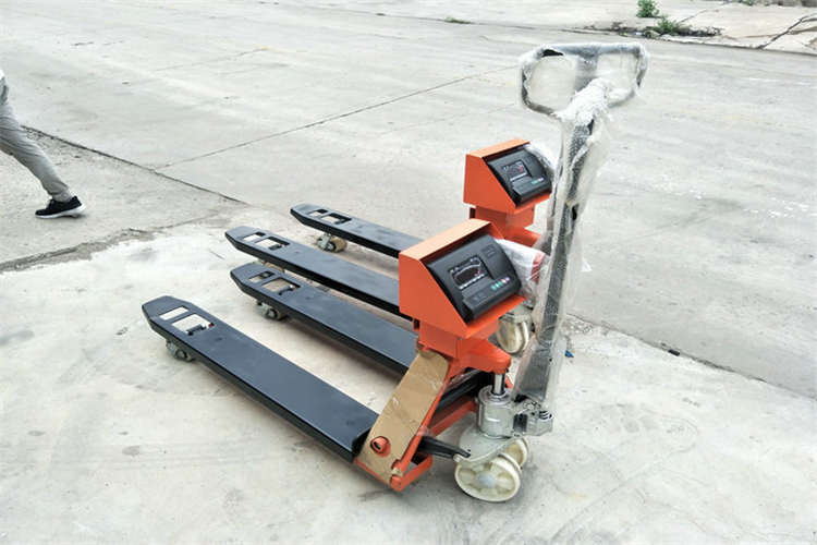 岳陽2噸電子叉車秤計(jì)量特性與校準(zhǔn)說明