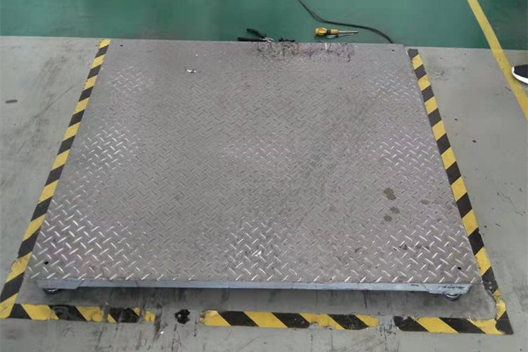 雁峰區(qū)3噸電子磅秤1x1m平臺小地磅生產(chǎn)廠家