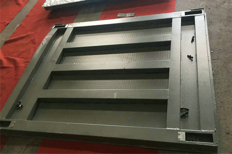 陜西稱牛用1.5x2米電子地磅稱3噸安裝尺寸圖