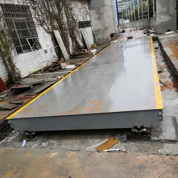 嘉峪關(guān)連電腦150噸打印電子地磅秤